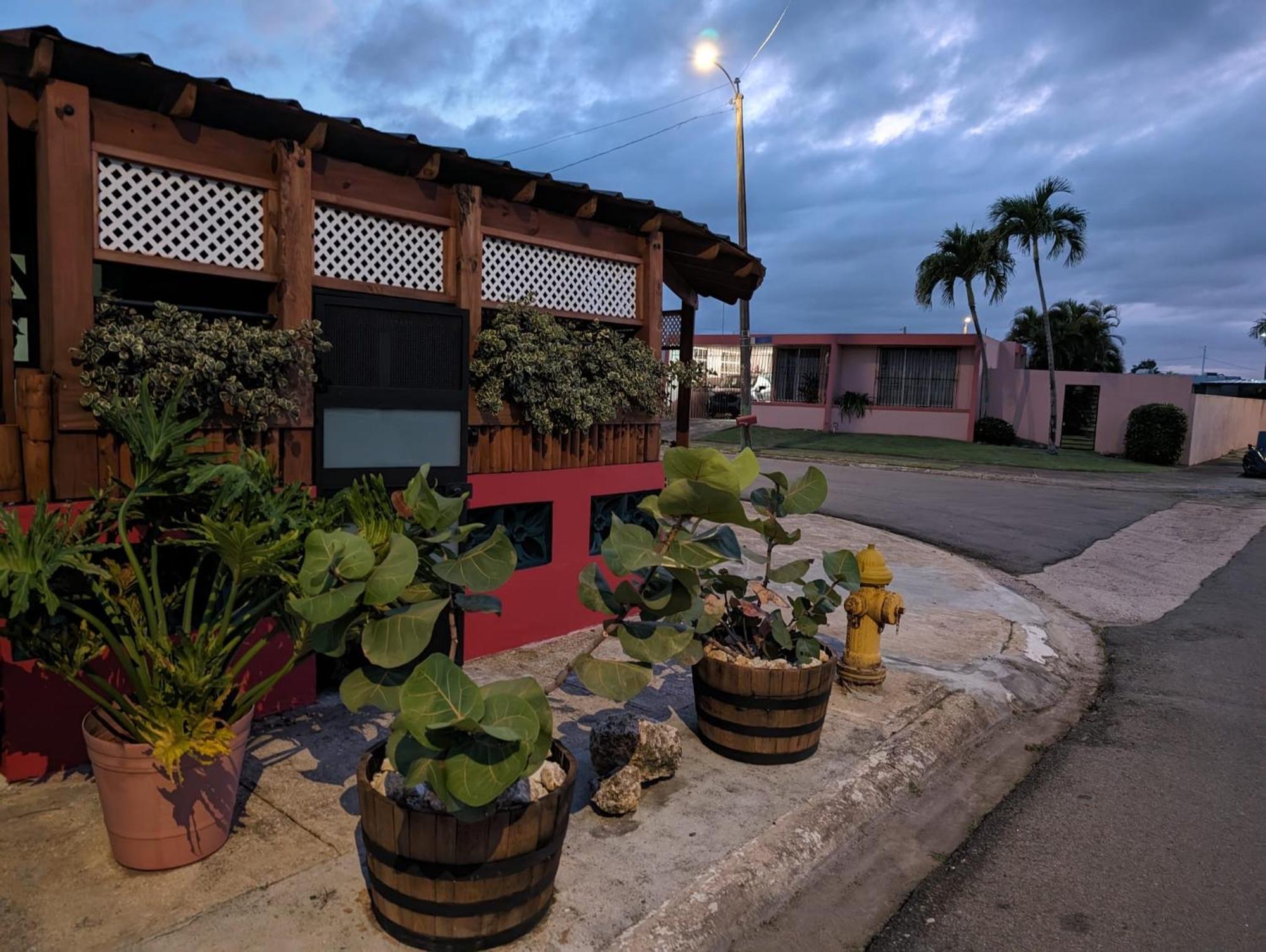 Moon'S Place Toa Baja Kültér fotó